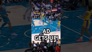 AD runs the break for the lob! item-thumbnail