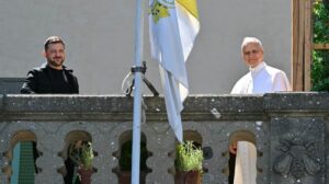 Zelenskyy se reúne com o Papa Leo XIV item-thumbnail