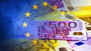 UE para alocar 1,5 bilhão de euros em receitas de ativos russos congelados para cobrir os pagamentos de empréstimos da Ucrânia item-thumbnail