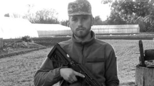 Padre yurii volyk morto em ação em dnipropetrovsk oblast item-thumbnail