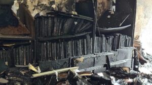 A Sumy State University perde 60.000 livros devido a ataques russos – fotos item-thumbnail