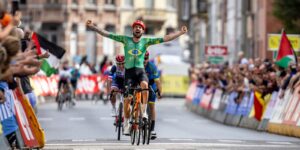 Lauro Chaman leva tricampeonato mundial de Paraciclismo na Bélgica item-thumbnail