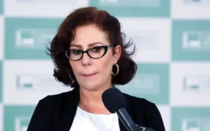 Itália dá parecer favorável a extradição de Carla Zambelli ao Brasil, diz AGU item-thumbnail