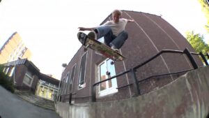 Jonatan Drab in DE ANDRE item-thumbnail