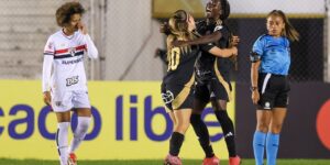 São Paulo é derrotado e se complica na Libertadores Feminina item-thumbnail