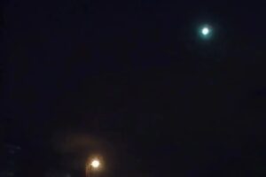 Incrível momento de meteor item-thumbnail