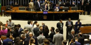 Substitutivo de Derrite limita atuação do MP, dizem especialistas item-thumbnail