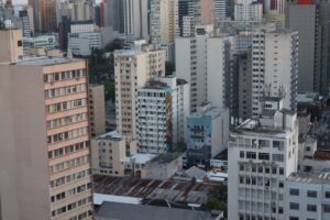 Projeto de revitalização do Centro de Curitiba chega à Câmara. Saiba os benefícios para quem “povoar” a área item-thumbnail