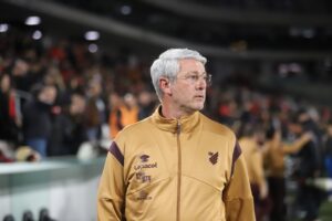 Athletico só perdeu um técnico para outro clube na 2ª Era Petraglia, mas vê sondagem do Inter sobre Odair item-thumbnail