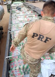 PRF apreende mais de 3 toneladas de maconha escondidas sob carga de arroz no Paraná item-thumbnail