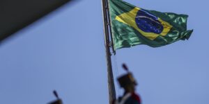 Políticos e autoridades celebram queda da Lei Magnitsky contra Moraes item-thumbnail