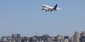 Greve na Argentina provoca alteração nos voos da Latam item-thumbnail