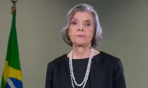 Cármen cobra fim do teletrabalho na Justiça Eleitoral em reunião sobre regras de conduta item-thumbnail