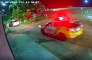 Motorista bêbado foge de blitz, dirige na contramão durante o Carnaval e é preso em Guaratuba item-thumbnail