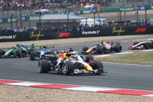 Canal+ trolls F1 com trailer do GP do Japão de Mario Kart item-thumbnail