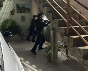 Polícia Civil cumpre 18 ordens judiciais contra grupo investigado por roubos de cargas na RMC item-thumbnail