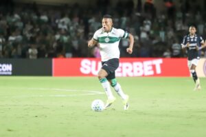 Chermont, Sebás e Pedro Rocha foram os melhores do Coritiba item-thumbnail